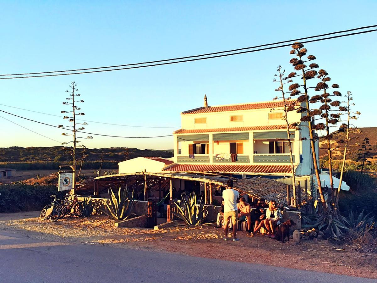 Casa Da Horta Bed & Breakfast Carrapateira Ngoại thất bức ảnh